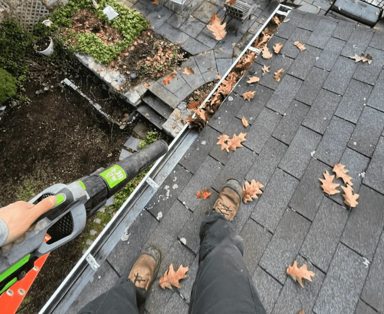 Gutter Cleaning service in Avon Lake, OH